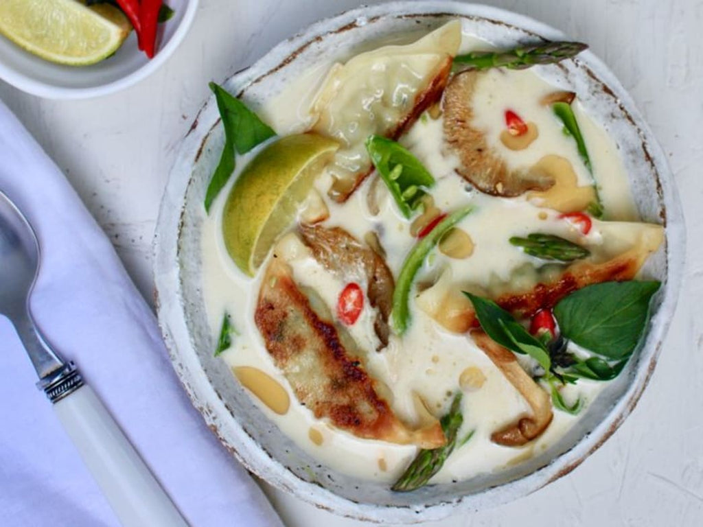 Spice Up Your Winter Lunches With This Tom Kaa Gyoza Soup Recipe